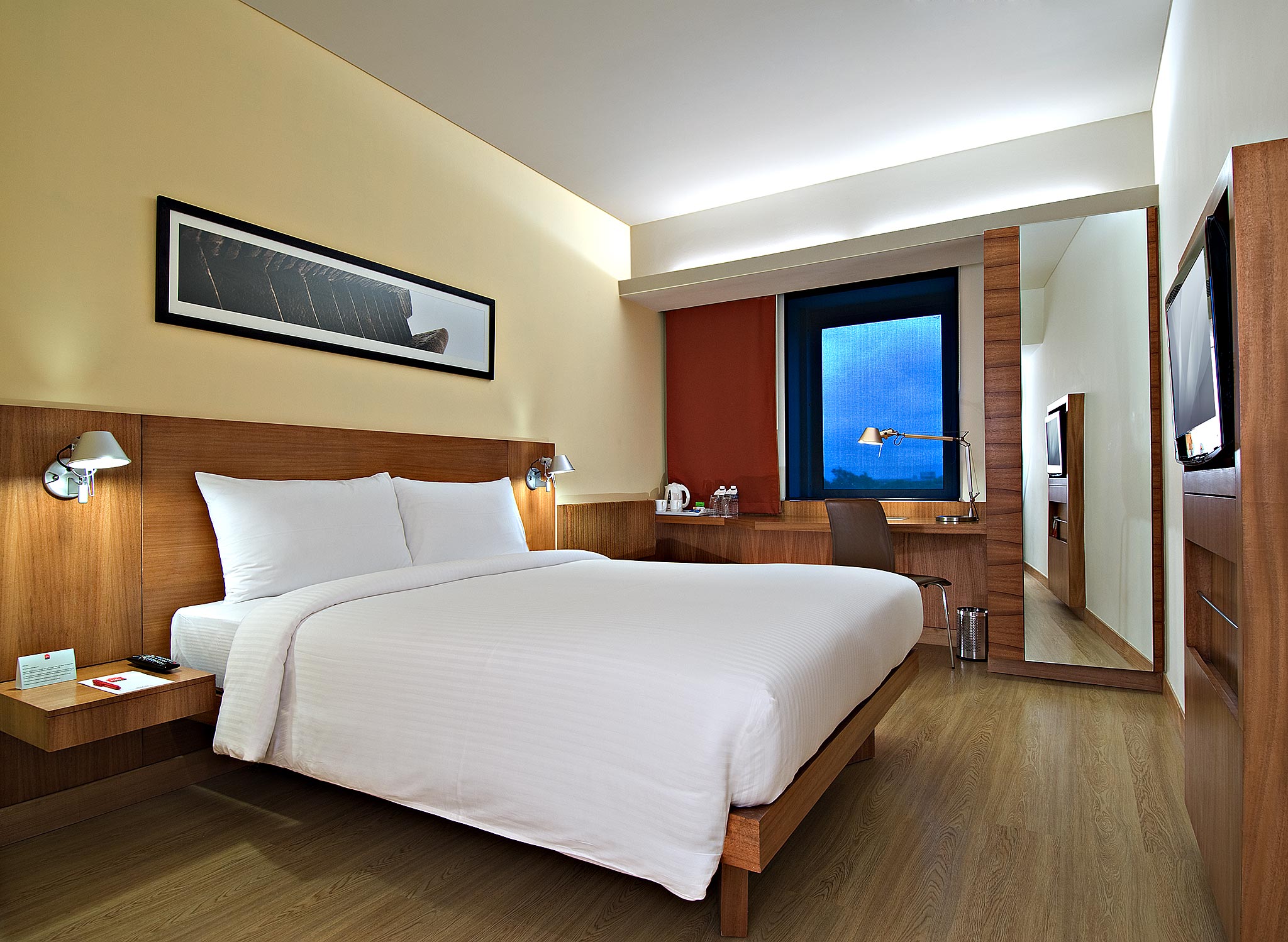 Hotel & Resorts - Guest Rooms